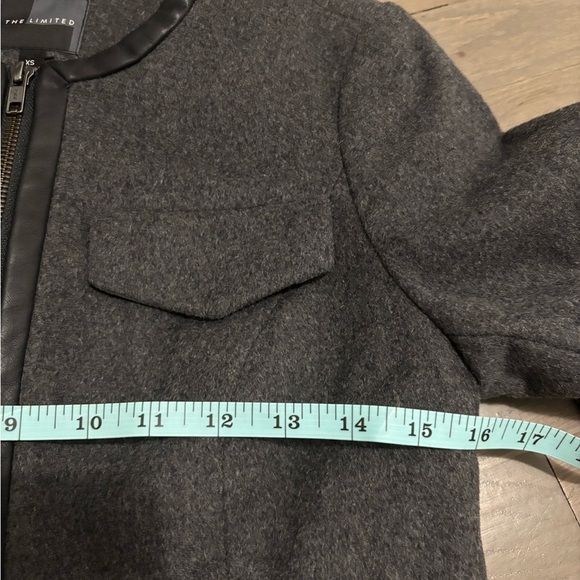 NWT! The Limited Gray Wool Blend Faux Leather Trim Zip Jacket XS - Picture 5 of 8